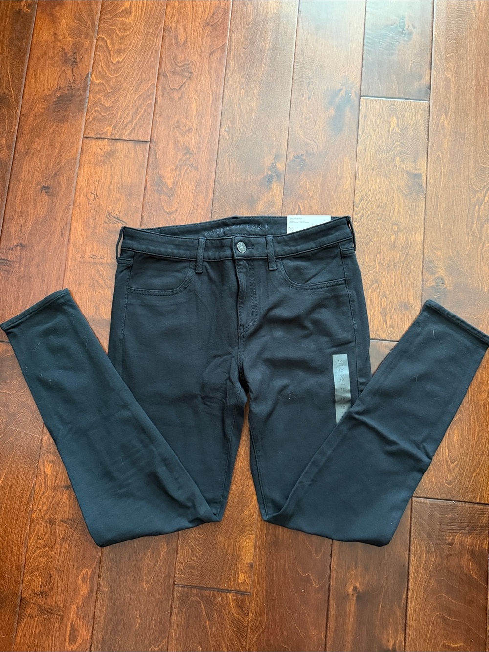 NWT American Eagle Outfitters Black Women's Skinny Jeans